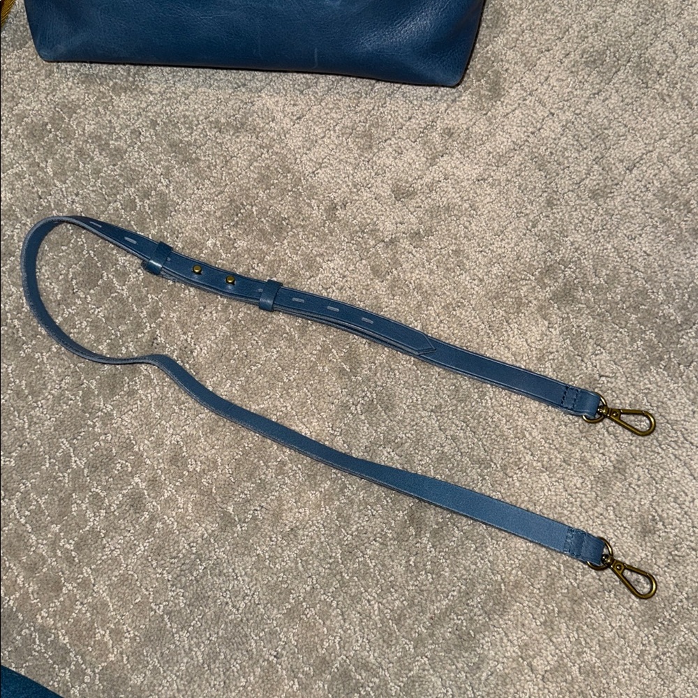 BRAND NEW Madewell Medium Transport Leather Tote - Picture 8 of 12
